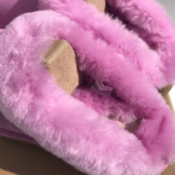 UGG Cluggette Slippers - Picture 6 of 10